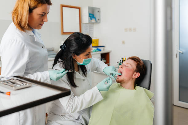 Best Weekend Emergency Dentist in Edmundson, MO